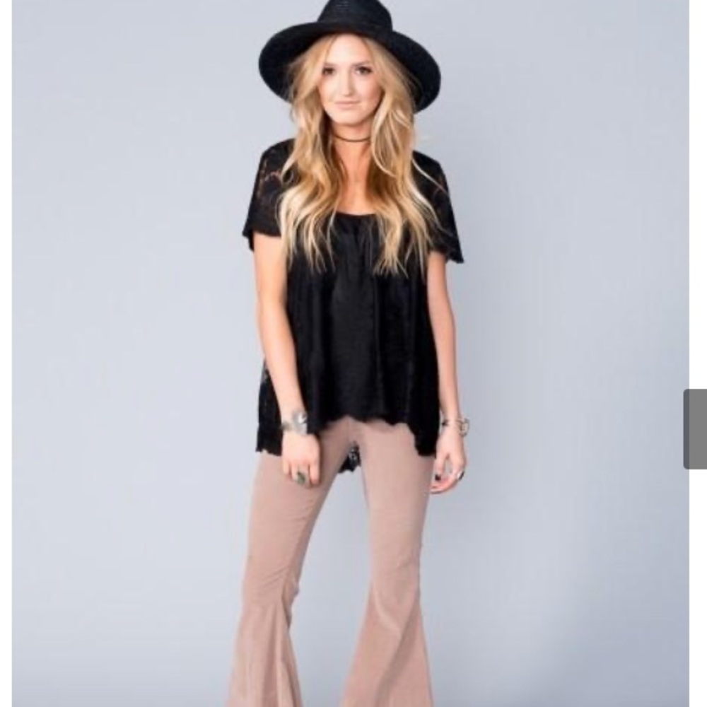 Show me your MuMu Lola Top, lace caviar, size M